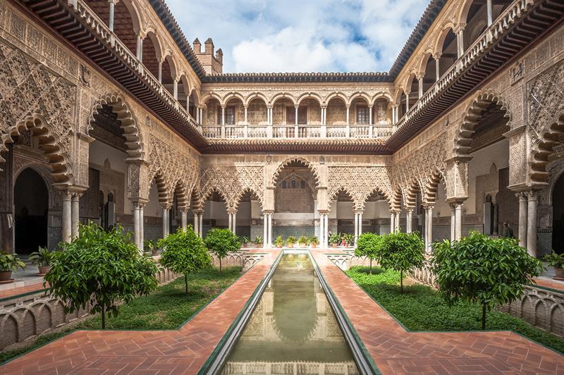 Fâni Dünyaya Aldanmamak