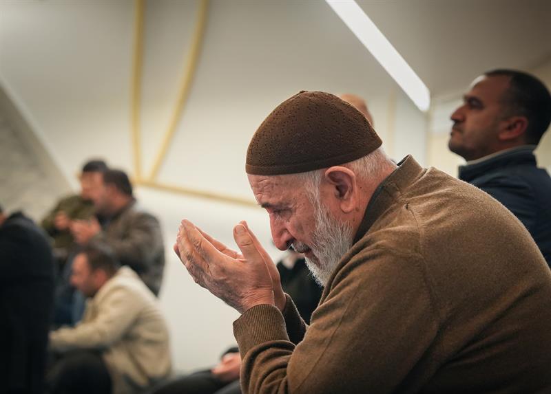 Fatiha Âlemlerin Rabbi Huzurundaki Duamızdır