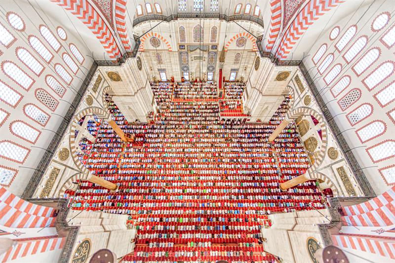 Allah İçin Sevmek Ve Bir Araya Gelmek