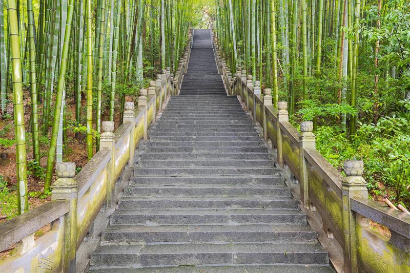 Halkı Bilmek Mi Hakk’ı Bilmek Mi?