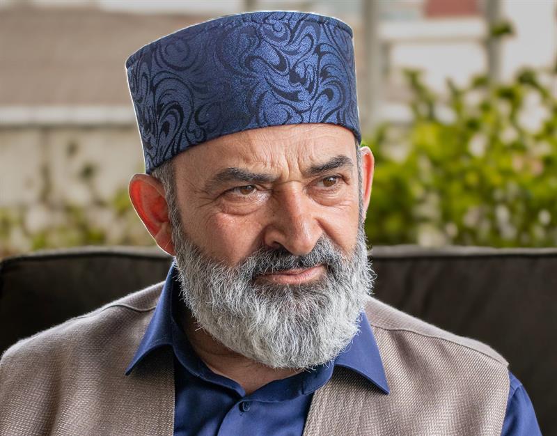 Dursun Ali Erzincanlı: Anlattığını Yaşaman Lazım